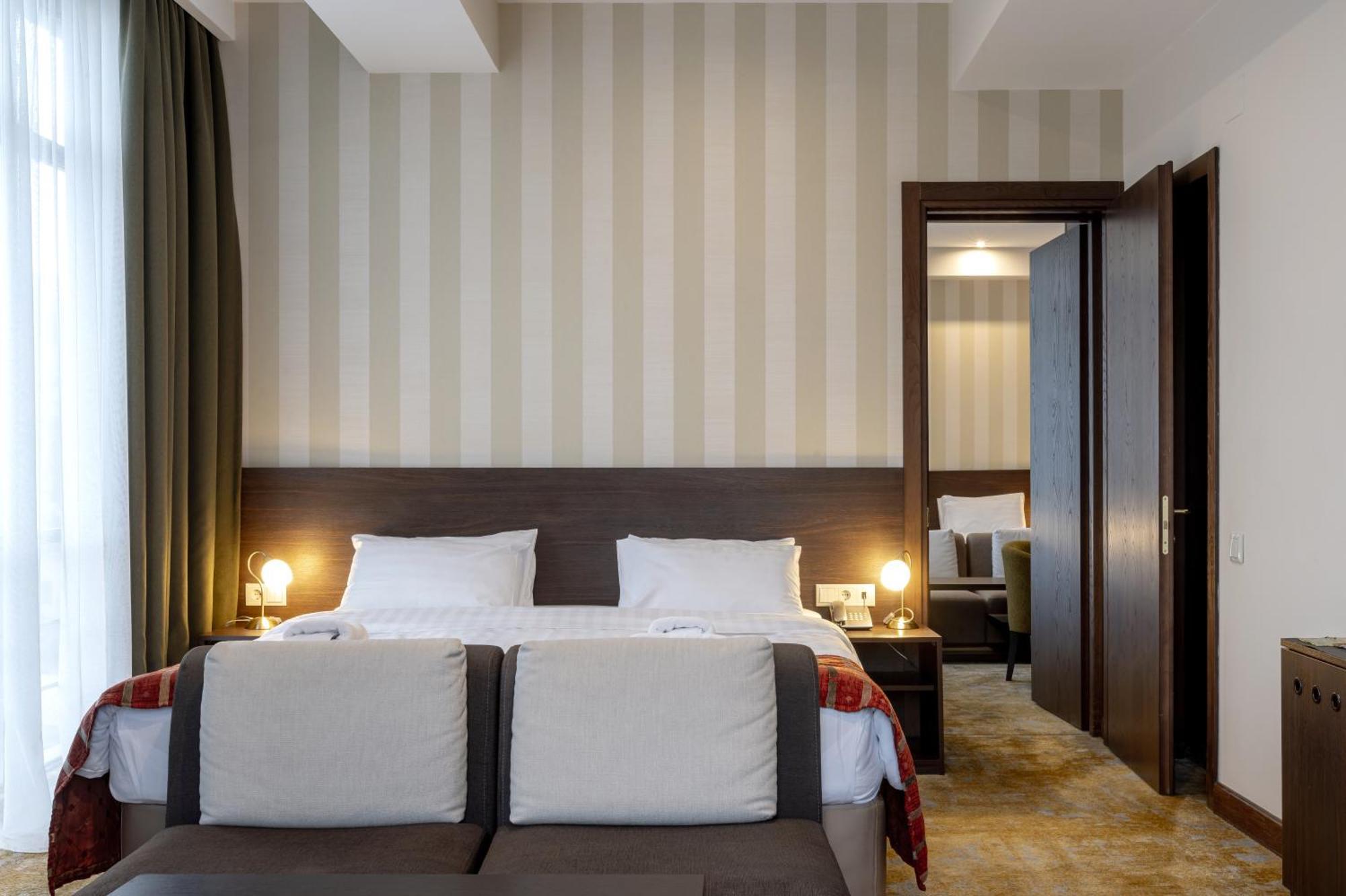 Citrus Hotel Tbilisi Rum bild