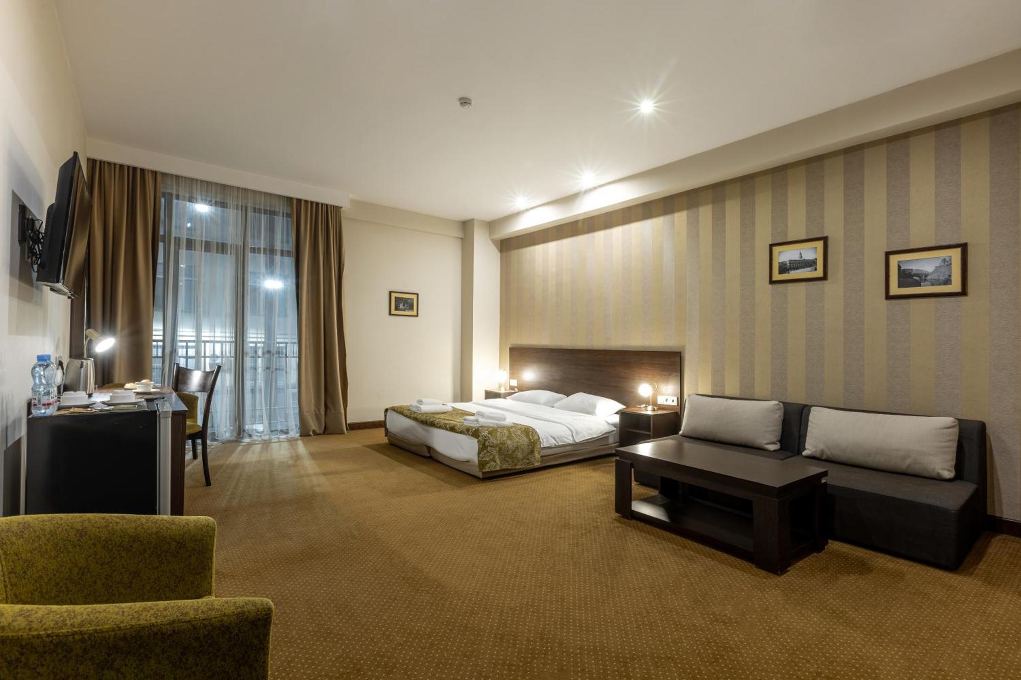 Citrus Hotel Tbilisi Rum bild